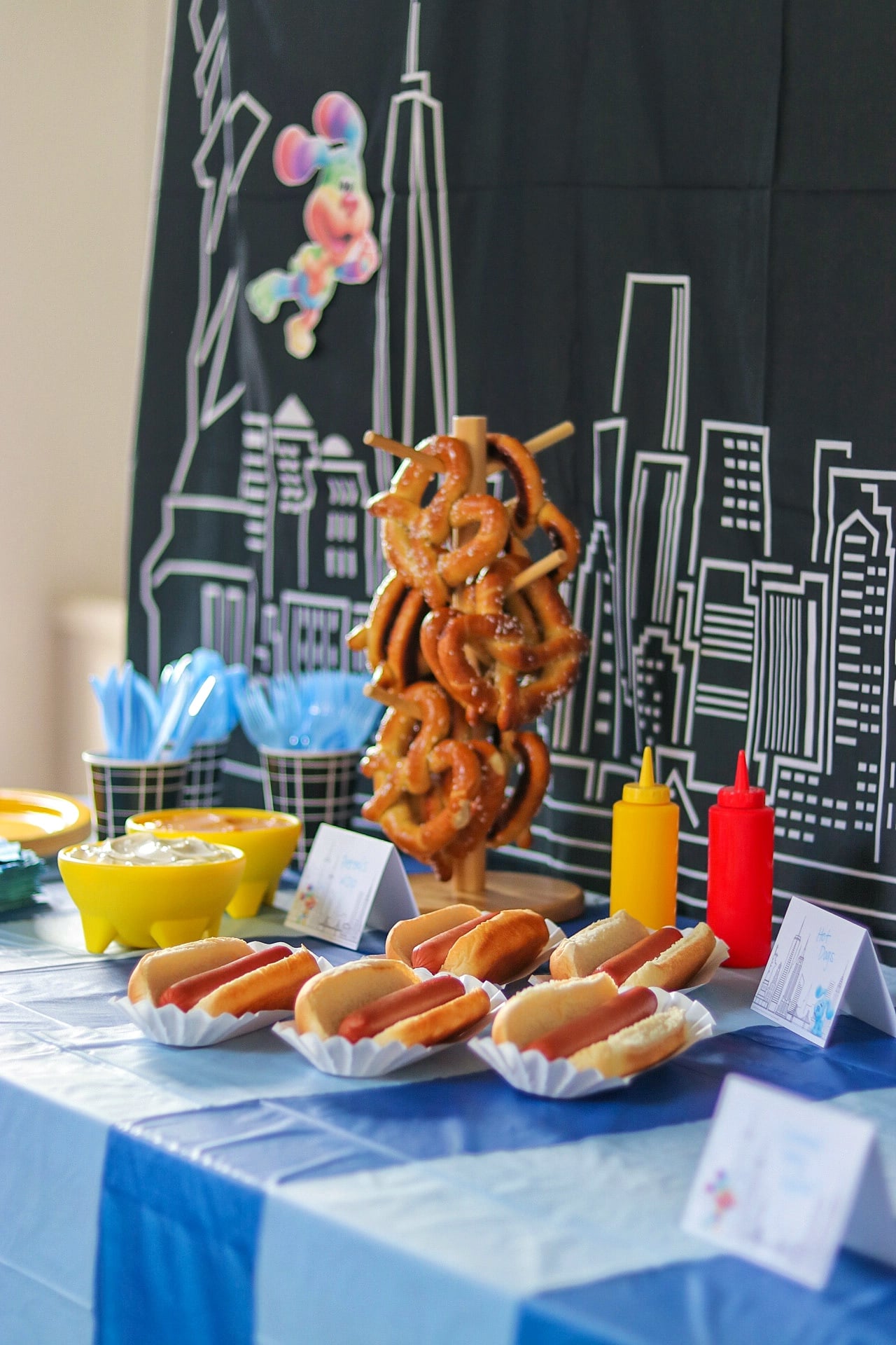 Get Inspired: Creative New York Themed Party Food for Your Next Event