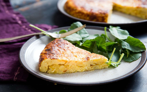 Quick and Easy Meals with Eggs: Simple Recipes for Busy Weeknights