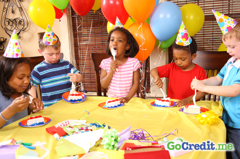 Party Food Cost: How to Throw a Bash Without Breaking the Bank