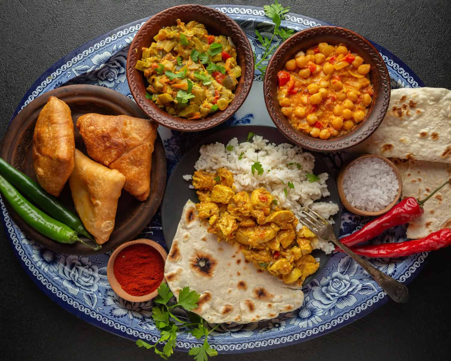How to choose great Indian party food delivery? Follow these simple steps for a tasty celebration!