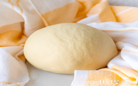 How to get fluffy results with a gluten free bread machine recipe? Master the technique right here.