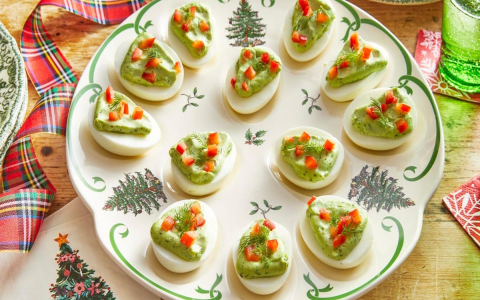 Where can I find easy holiday party food recipes? Check out these delicious options right now.