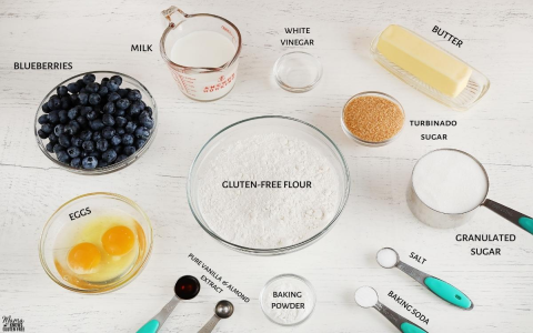 Want easy gluten free bakery products for home? Check out these simple mixes and ready-to-bake options.