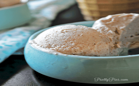 Want a super easy quick keto dessert for tonight? Learn these top secrets for fast satisfying sweets!