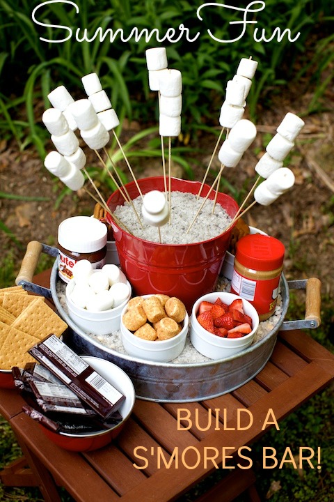 How to make great Hollywood theme party food? These recipes will make your guests feel famous!