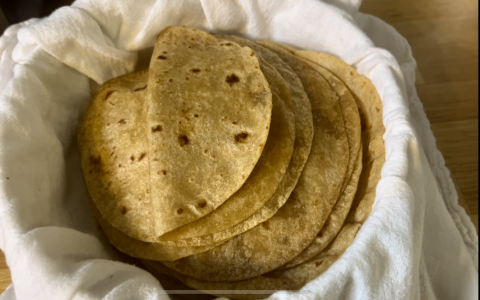 How to make a quick easy tortilla recipe? Get soft, delicious homemade tortillas every single time!