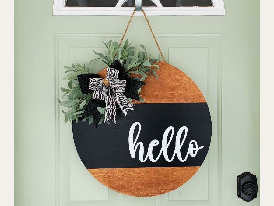 Looking for a quick and easy door hanger tutorial? We have the best step by step guide to get you started fast.