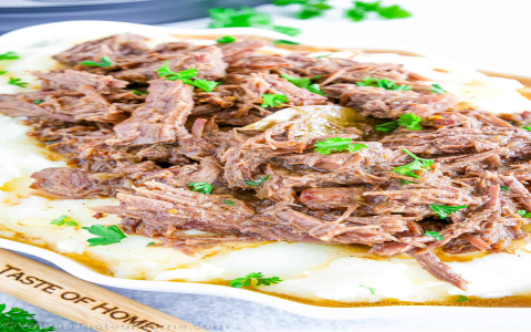 Searching for quick and easy beef recipes? Here are five fantastic family favorites you absolutely have to try soon.