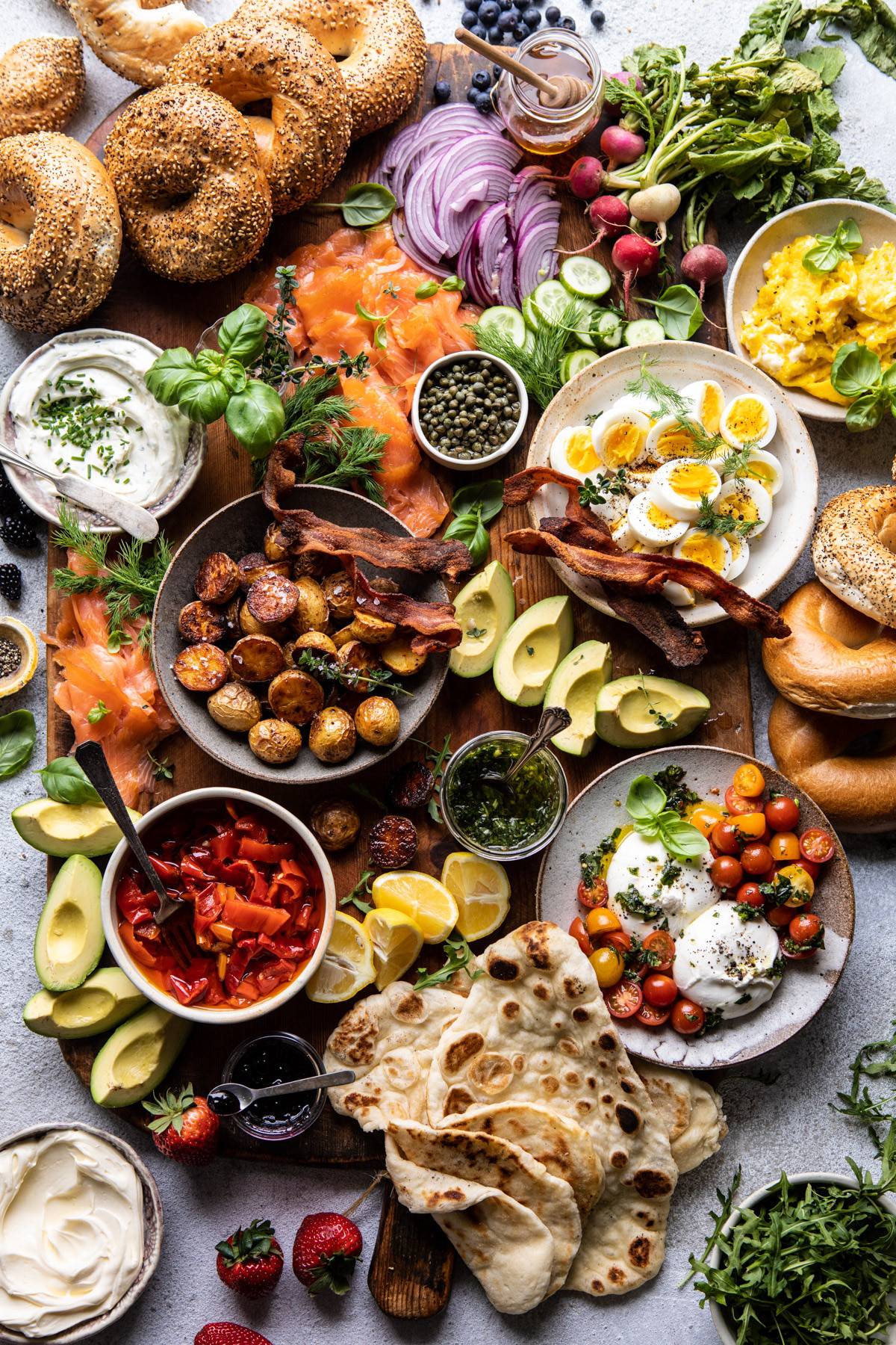 Need a quick and easy brunch menu? Try these simple and delicious recipes this weekend!