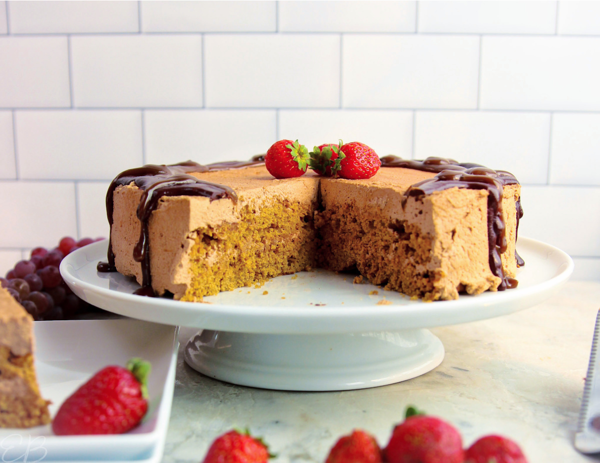 How to make easy gluten free cake recipes using oat flour? Follow our steps for a perfect bake!