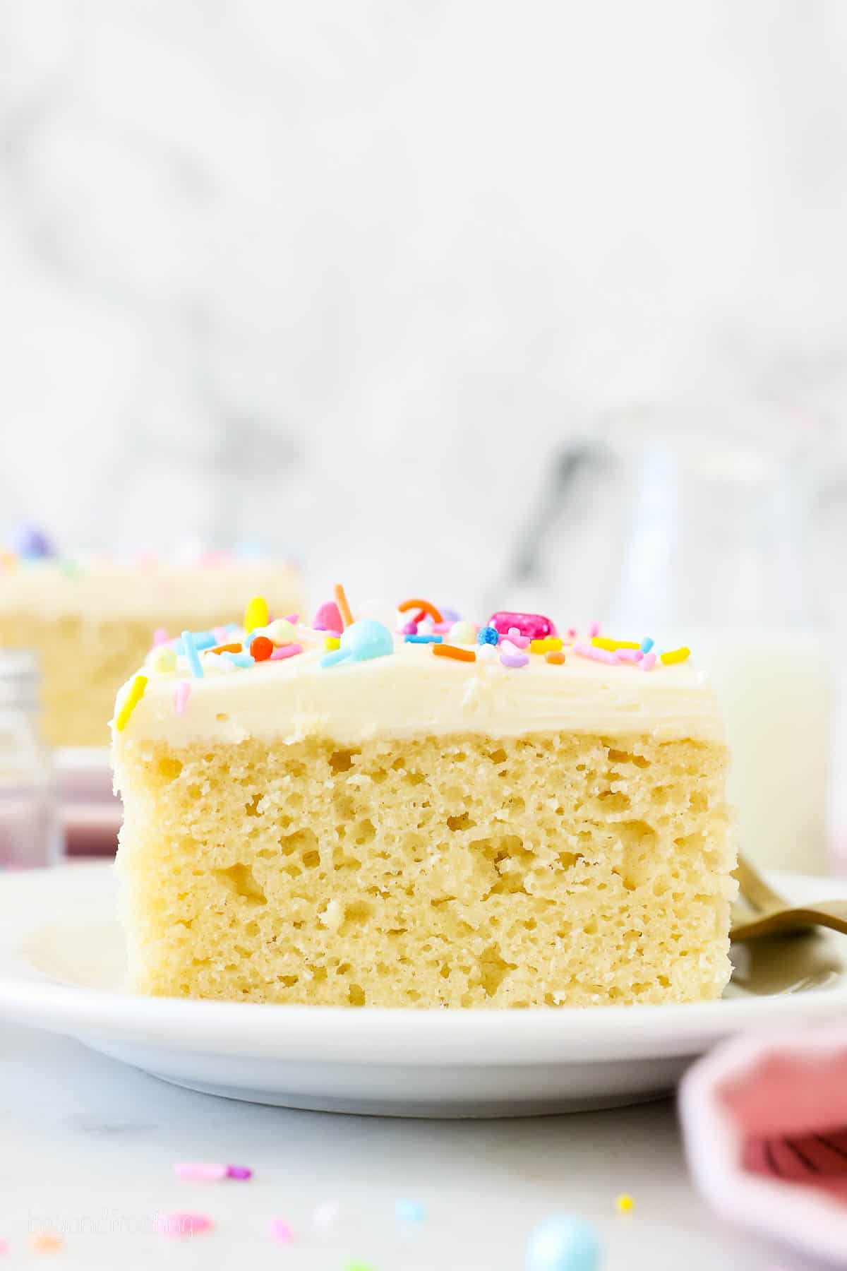 Quick and easy cake recipes with few ingredients: Bake like a star (Learn secret tips from home bakers!)