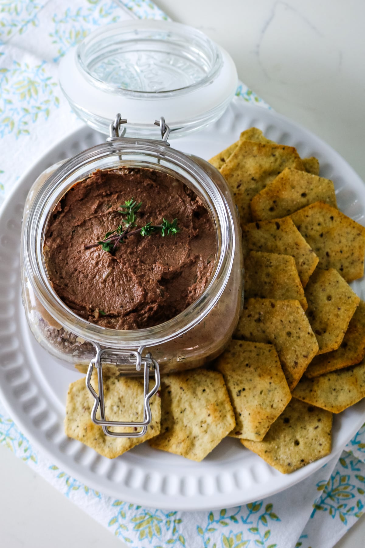 How to make quick easy chicken liver pate? (Follow these simple steps for a delicious spread)