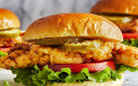 Is chick fil a sauce gluten free? We have the simple answer about this popular Chick-fil-A sauce.