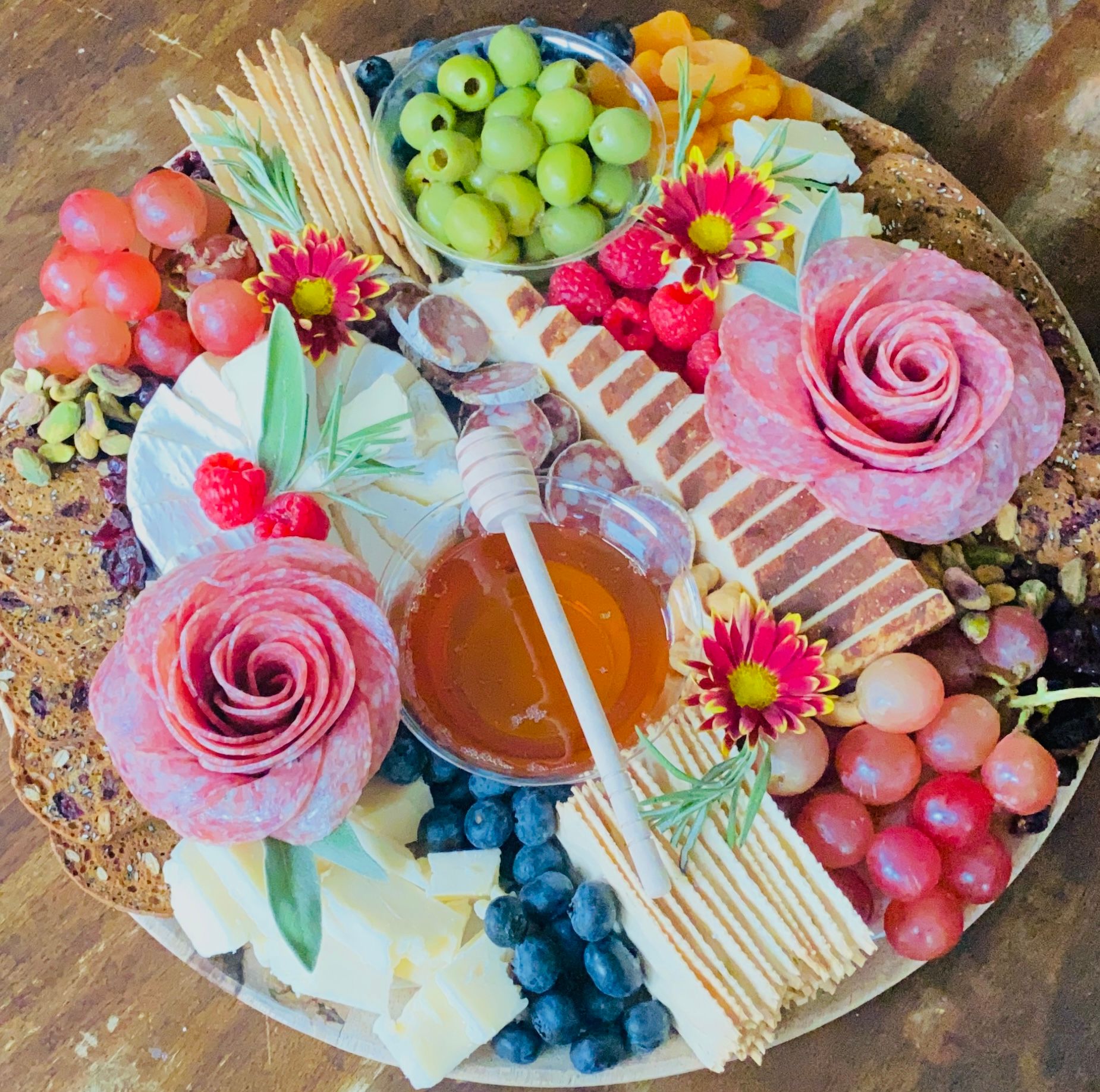 What makes your best party food platters truly shine? Easy secrets for an impressive presentation!