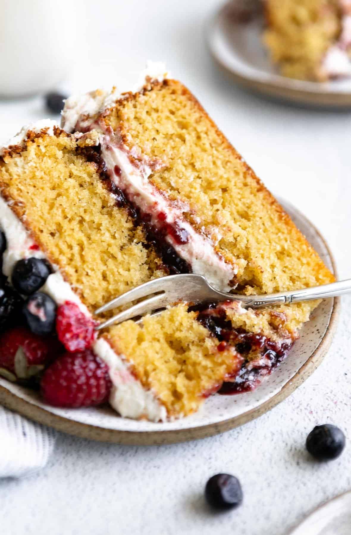 Making Gluten Free Vanilla Cake Almond Flour Simple? (Our guide helps you bake it perfectly every time!)