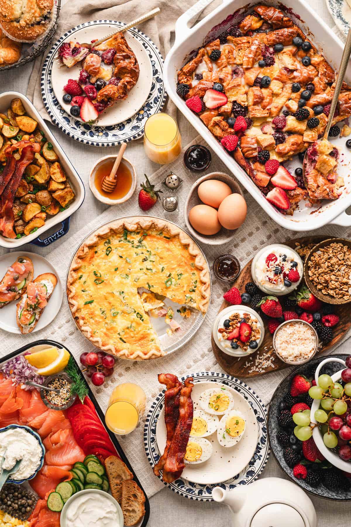 Stuck on what after party food ideas you should serve? Get inspired by these crowd-pleasing options for tonight.