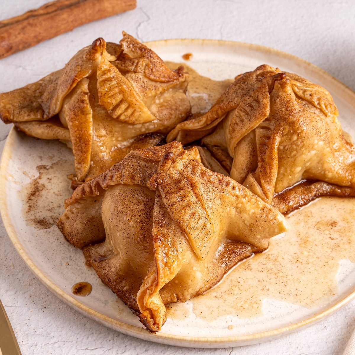 Want simple quick and easy winter dessert recipes? These sweet treats will warm you up!