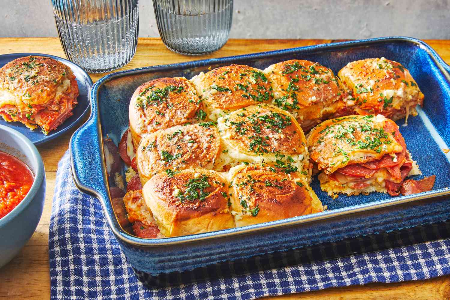 What bday party food ideas are truly easy? (Find simple recipes kids and adults will adore)