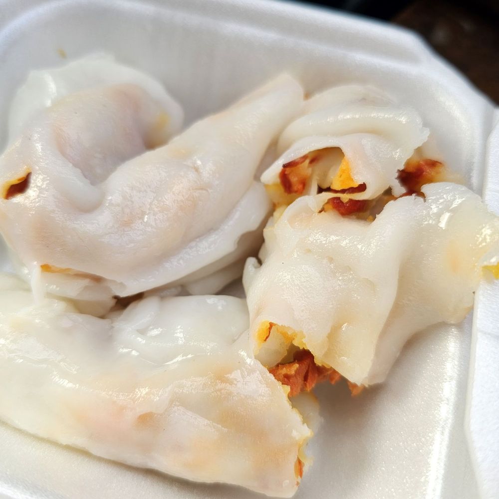 How to find great dim sum takeaway near me? Explore a wide variety of delicious options!