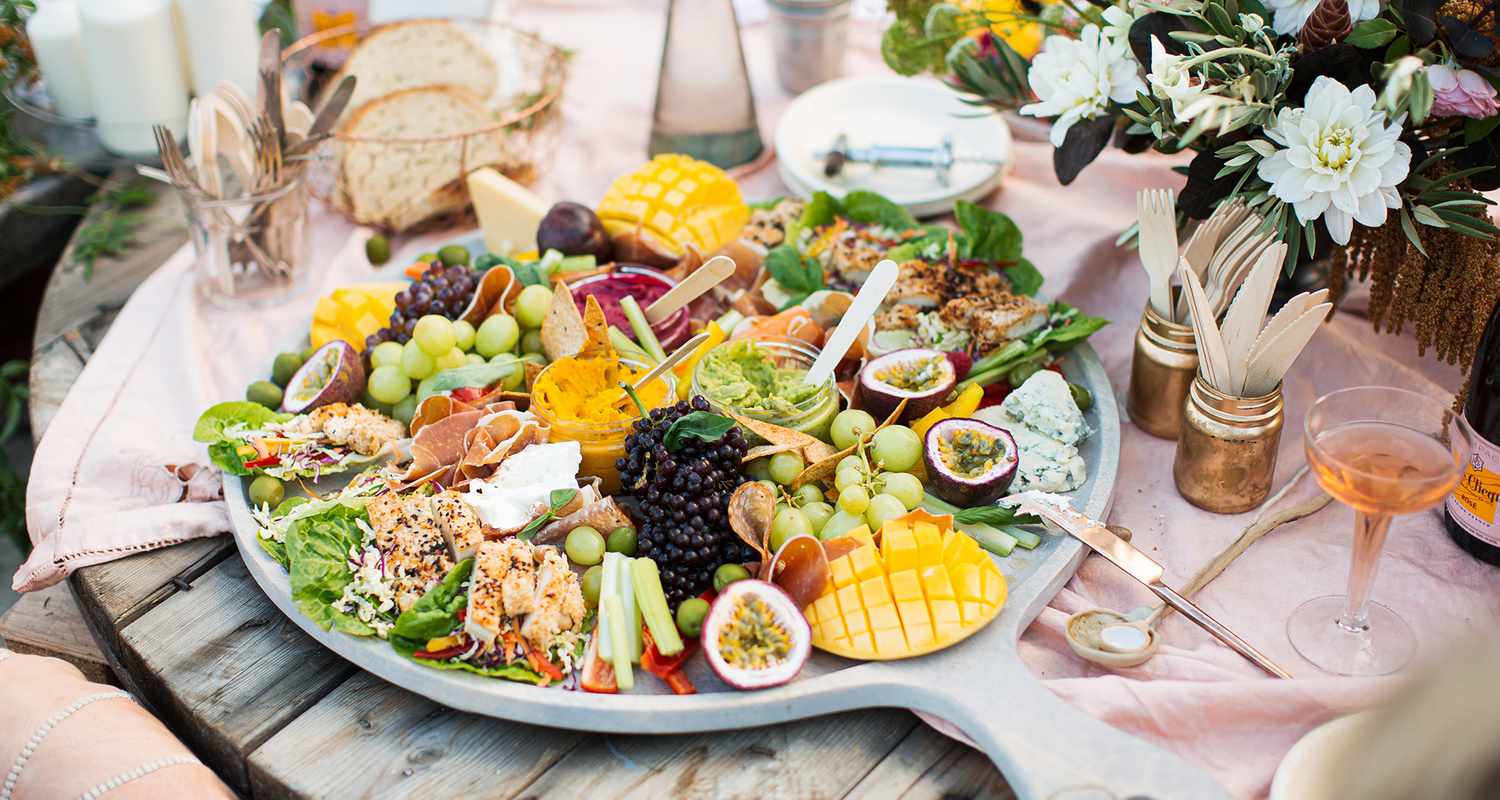 Plan the perfect send-off: Our guide to the best food for farewell party your guests will love.