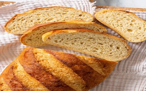 How to start gluten free eating? Love With Food box beginner guide now!